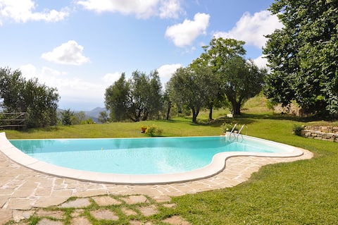 Ancient villa, private pool & relax
