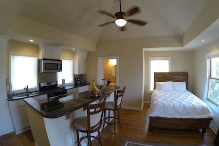 Quiet Apartment near State Capitol - Oklahoma City - Departamento