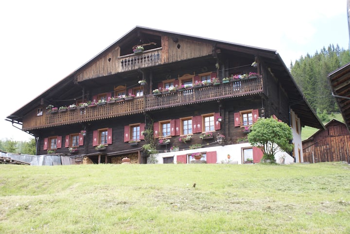 House in Sappada sleeps 8