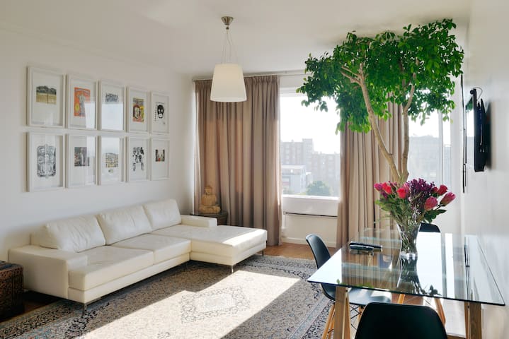 Luxury Green Point Apartment for 4