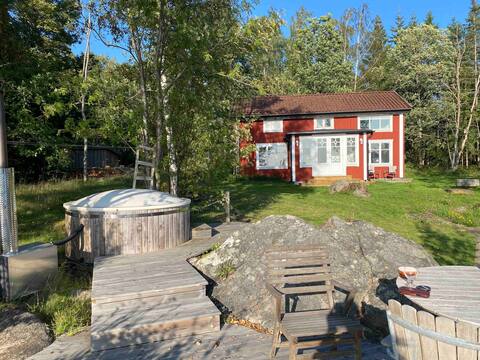 Summer house by the lake