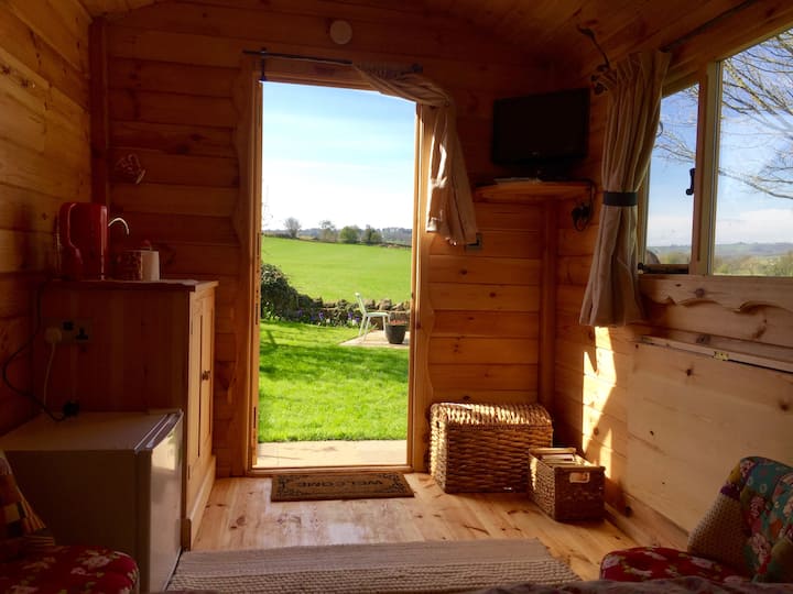 Amazing View, Luxurious And Unique Shepherd's Hut - Harrogate