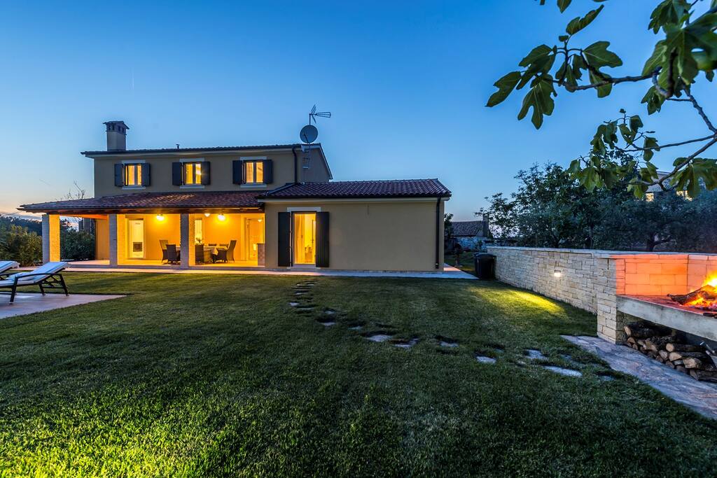 Villa Danelon is ideal place for relaxation near city Poreč.
