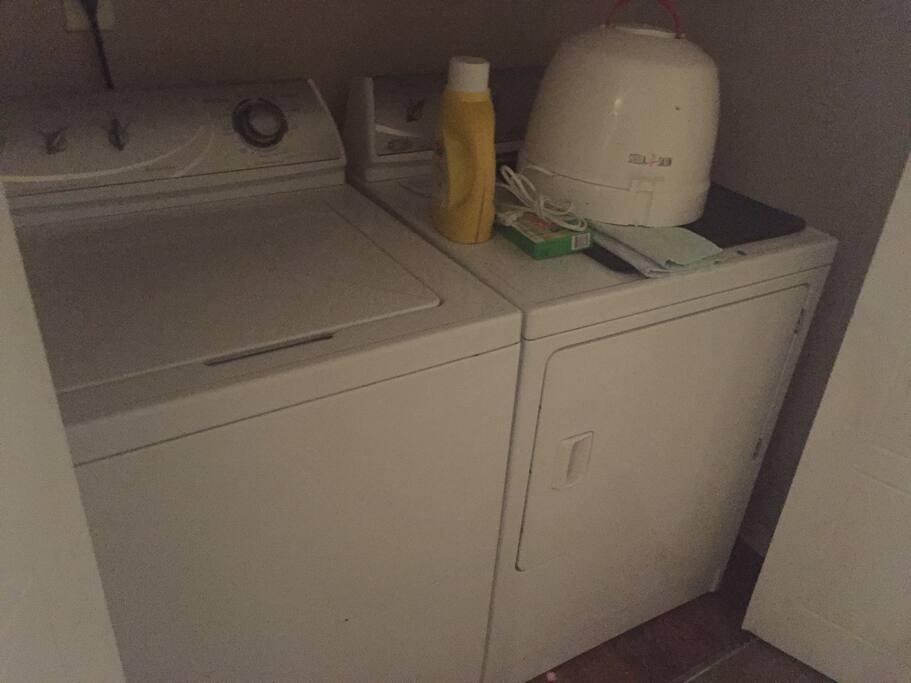 Access to washing machine and dryer