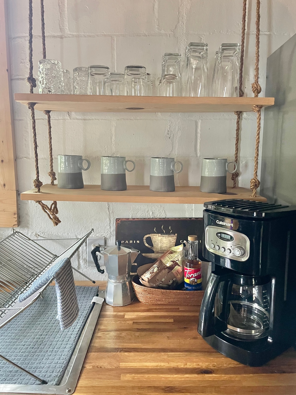 Urban Cottage  | Free Bikes | East Austin Stay