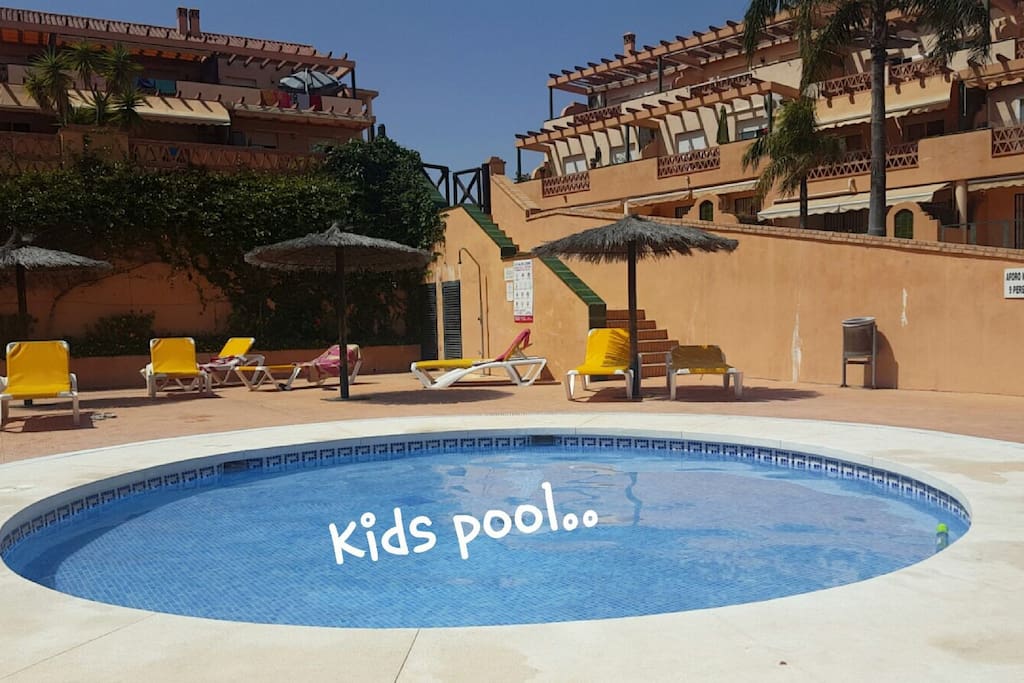 Kids pool