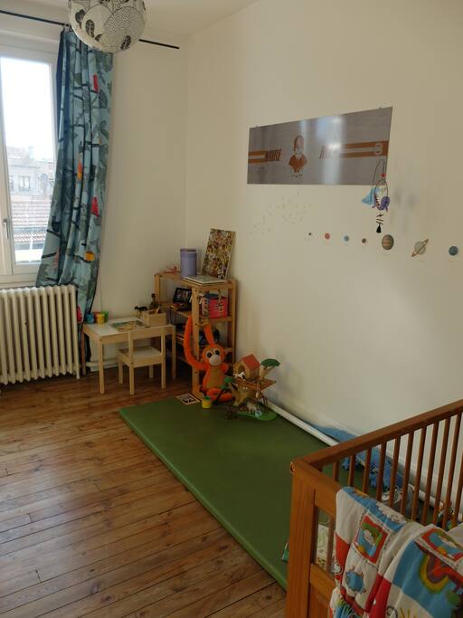une chambre pour 2 enfants ou un bébé