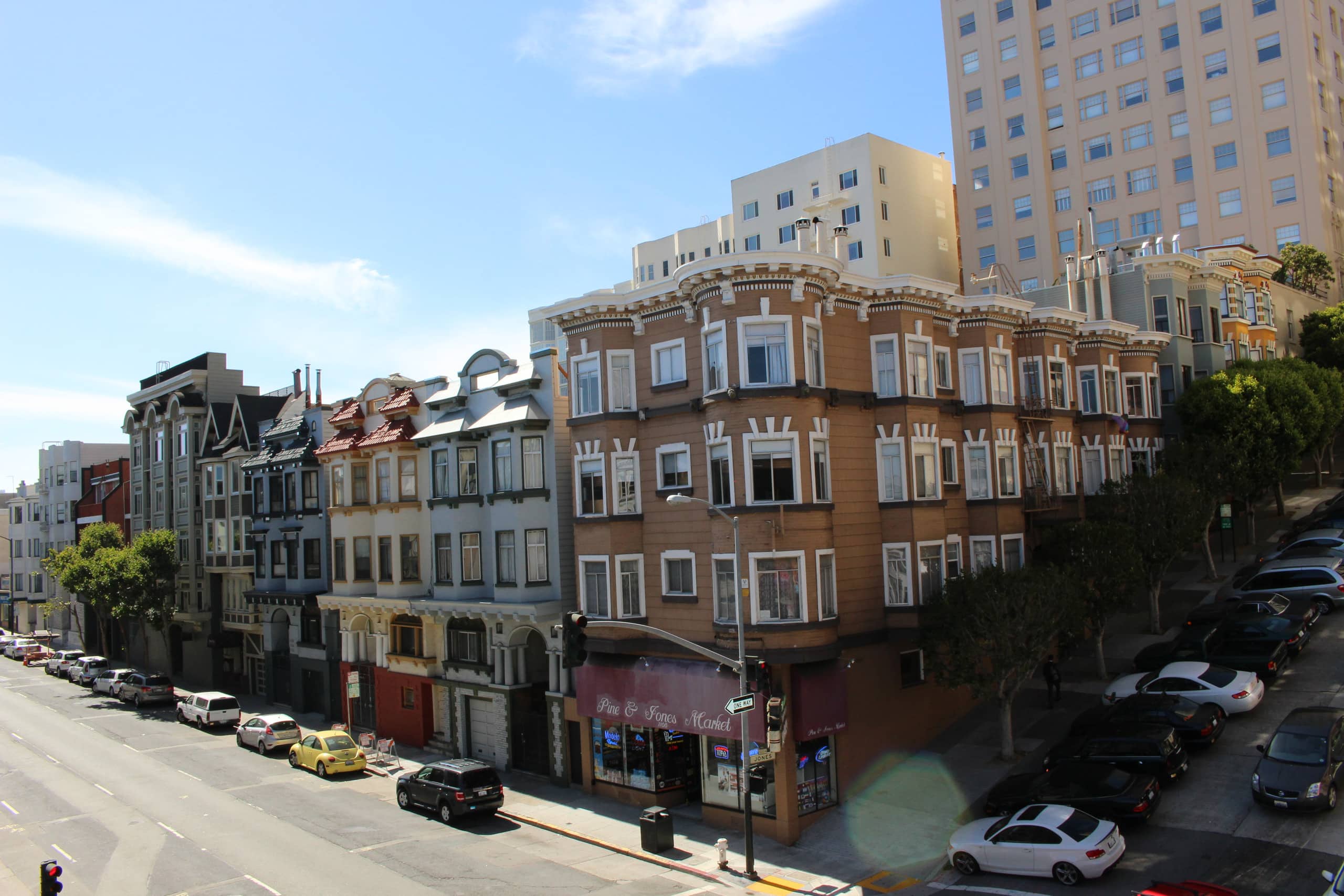 Condo in San Francisco · ★4.95 · 3 bedrooms · 4 beds · 2 baths - Image 60
