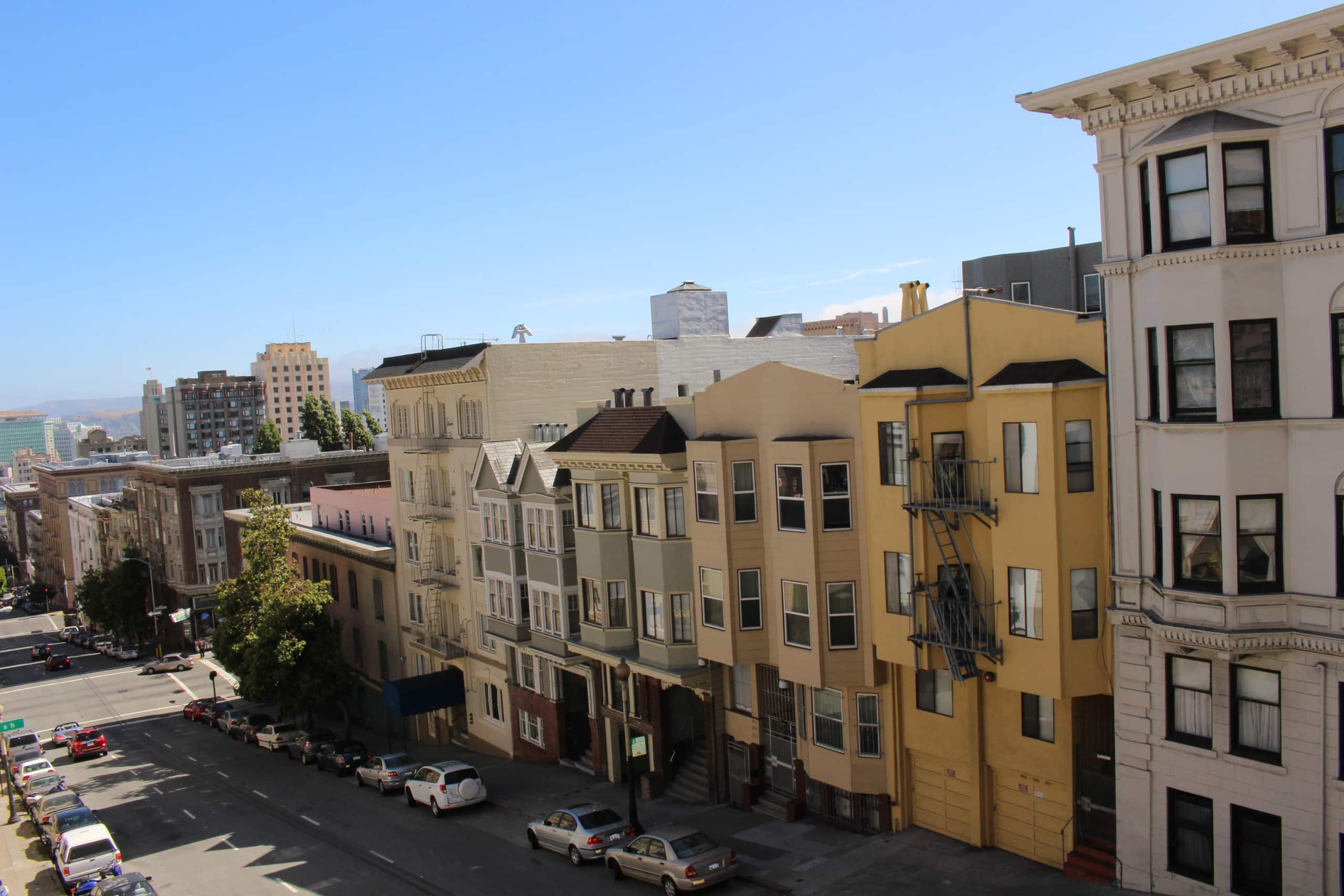 Condo in San Francisco · ★4.95 · 3 bedrooms · 4 beds · 2 baths - Image 62