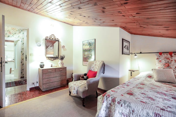 Друг изглед към спалня 2.