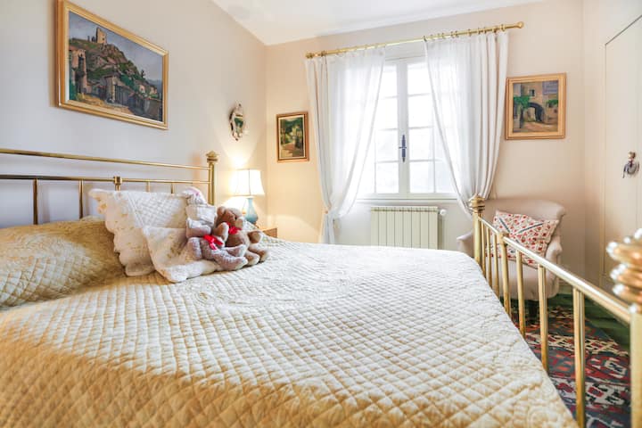 Спалня 1 ) двоен приземен етаж)