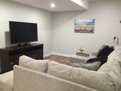 Successful Airbnb property: Entire Guest Suite Near University in Fraser Fort George