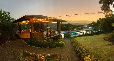 Stingray, Searenity Cottages