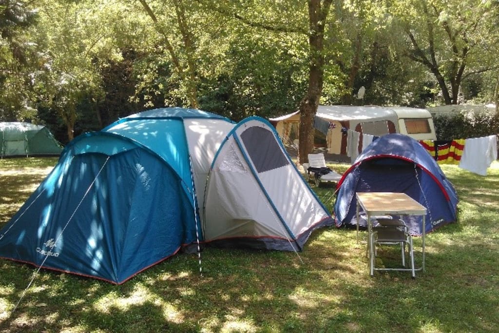 Emplacement Camping