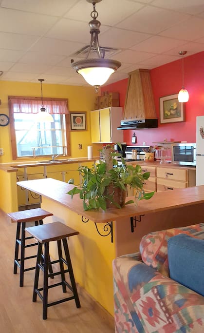 Breakfast bar
