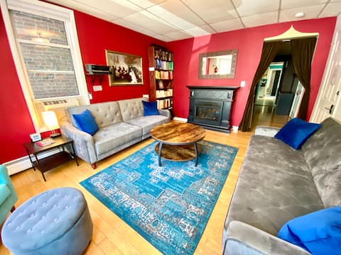 Popular Airbnb listing: Family Home + Near Downtown + Cool Backyard! in East Boston
