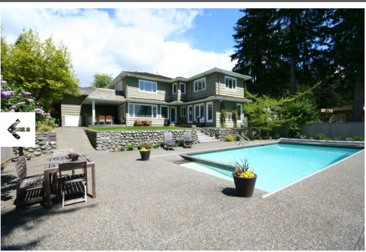 West Vancouver Vacation Rentals