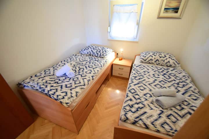 единична спалня