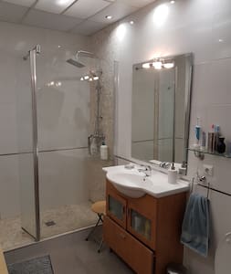 Habitación céntrica y comoda