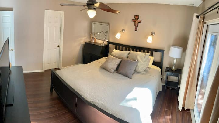 Основна спалня - (друг изглед)