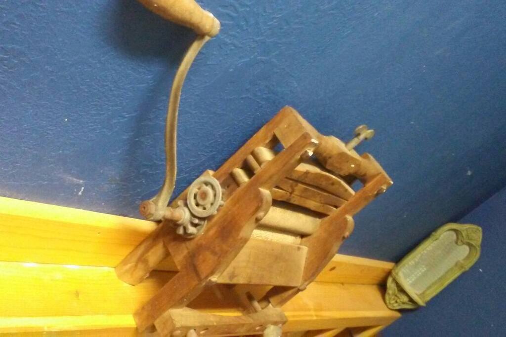 Antique clothing press/washer