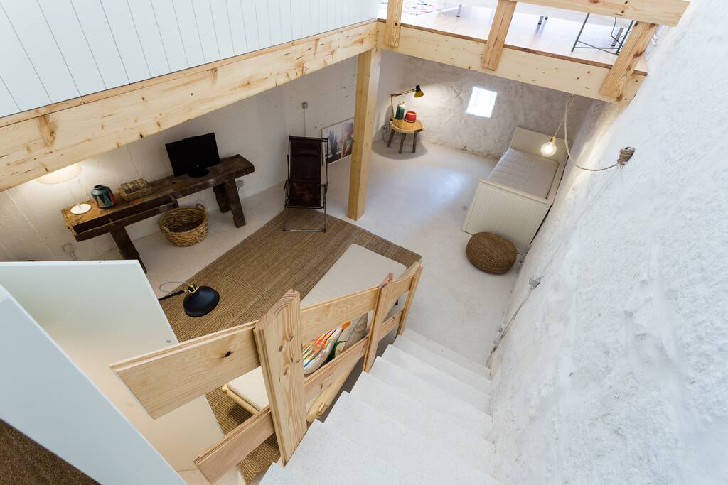 Lower level