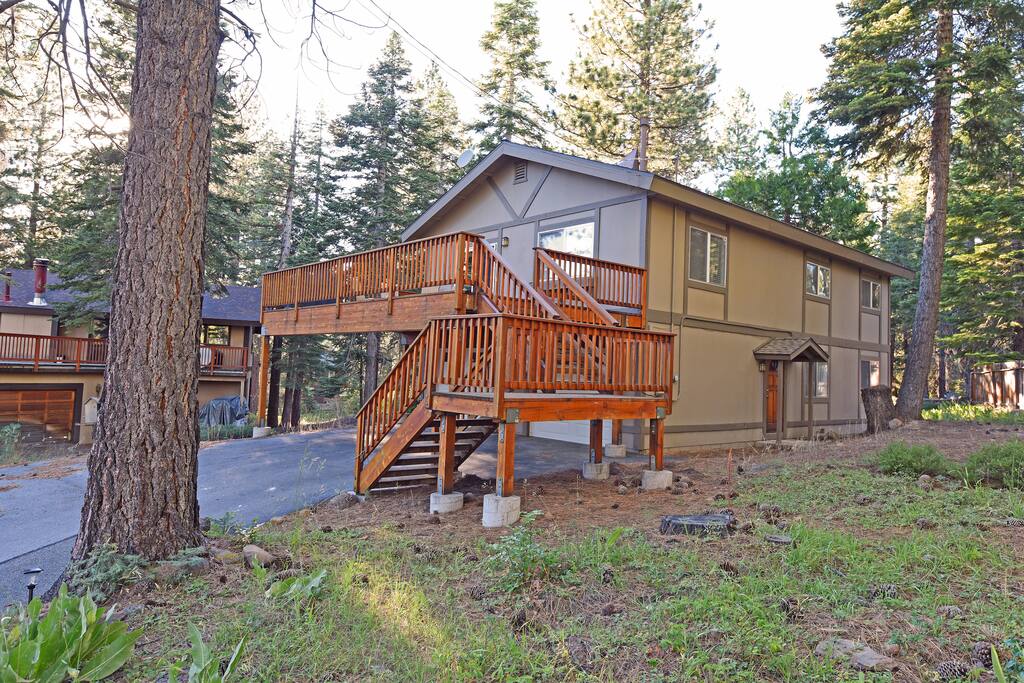 Side view of the home and deck