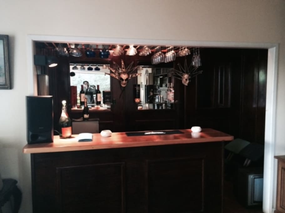 Acogedor Bar