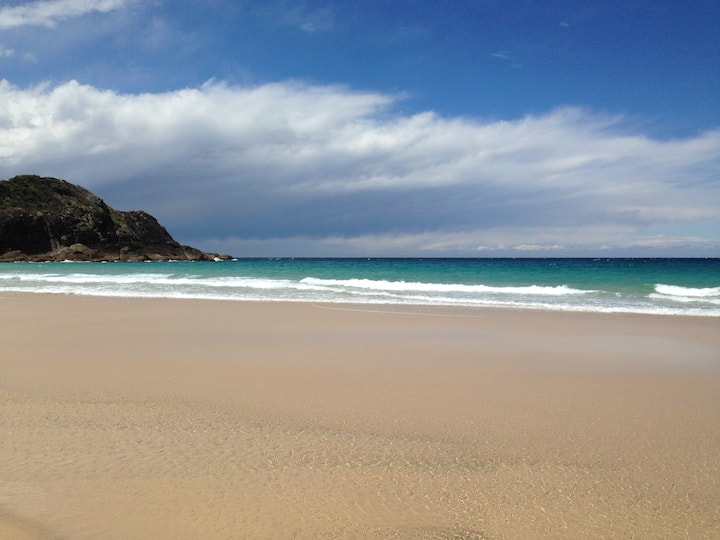 Boomerang Beach Holiday Rentals & Homes New South Wales, Australia