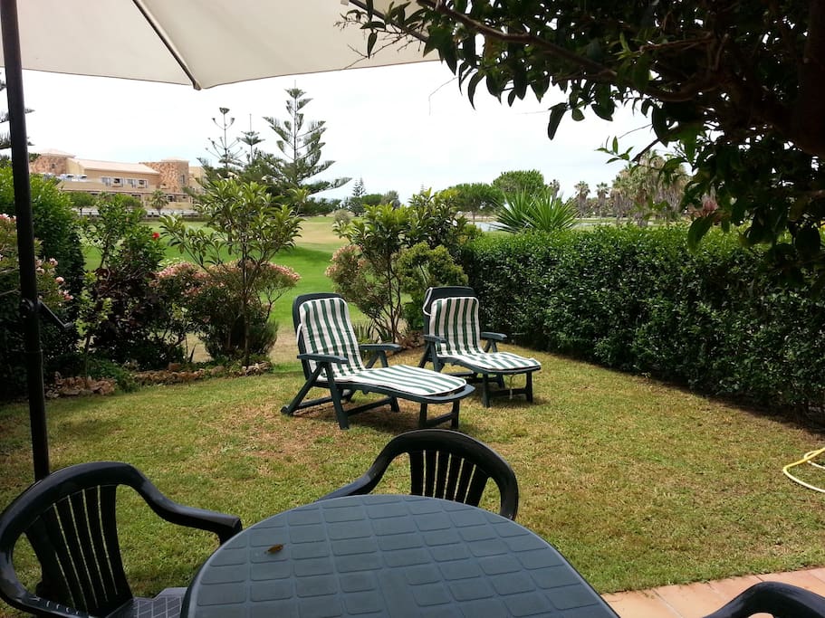 Jardín privado (2)