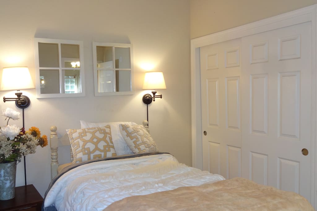2nd bedroom