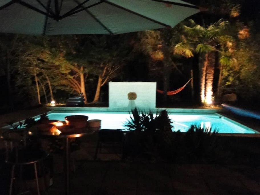 soirée d'été côté piscine