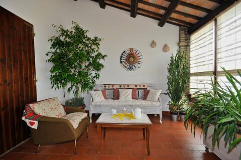 Double bedroom and private bathroom Colle Paradiso