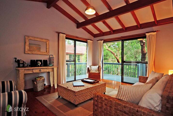 Sparkling Cottage Close To Hyams Beach Cottages For Rent In