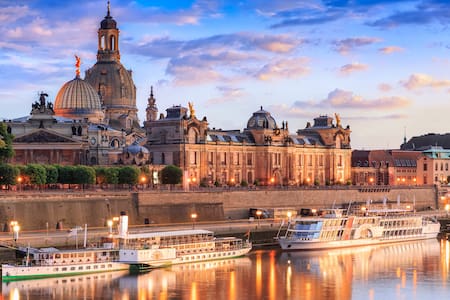 ZENTRAL IN RUHIGER LAGE