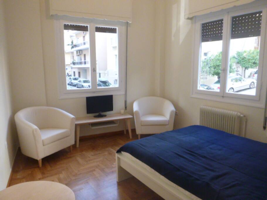 studio with sitting area