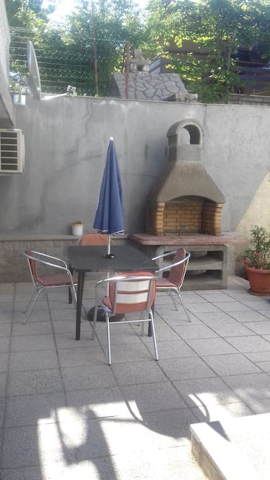 tesasa sa rostiljem