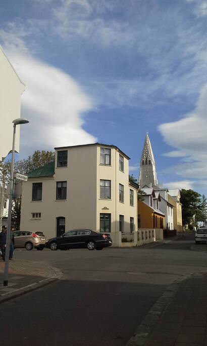 Wie from the street