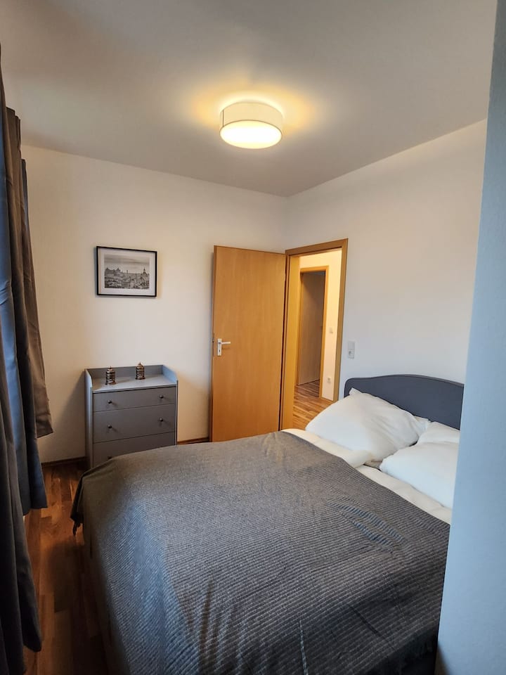 غرفة النوم 1