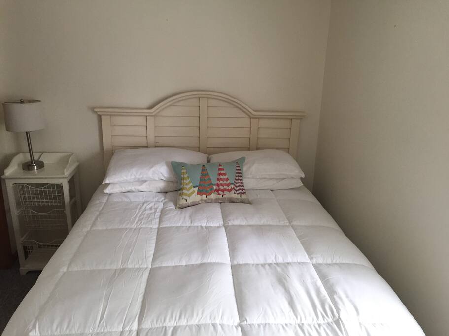 Queen Bed
