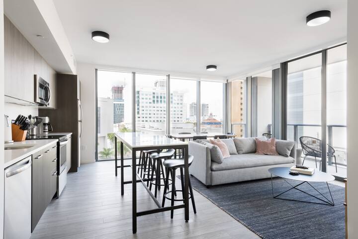 The Guild Downtown X Miami 3br Suite Serviced Apartments For Rent In Miami Florida United States