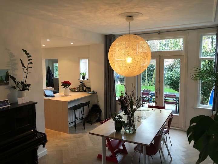 Children Friendly Apartment Close To The Beach - The Hague