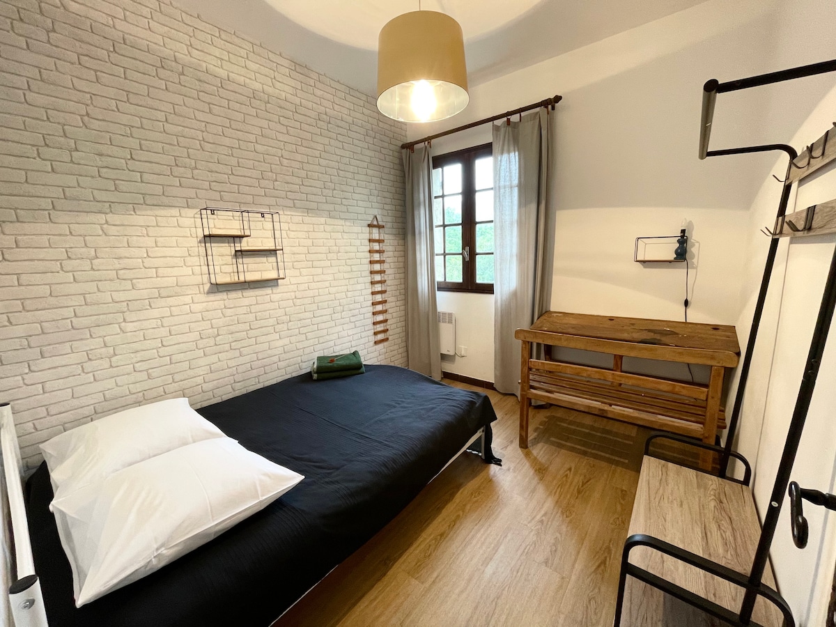 საძინებელი 2