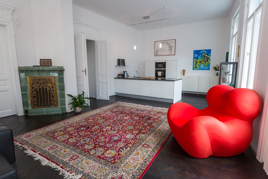 Kitchen and Livingroom