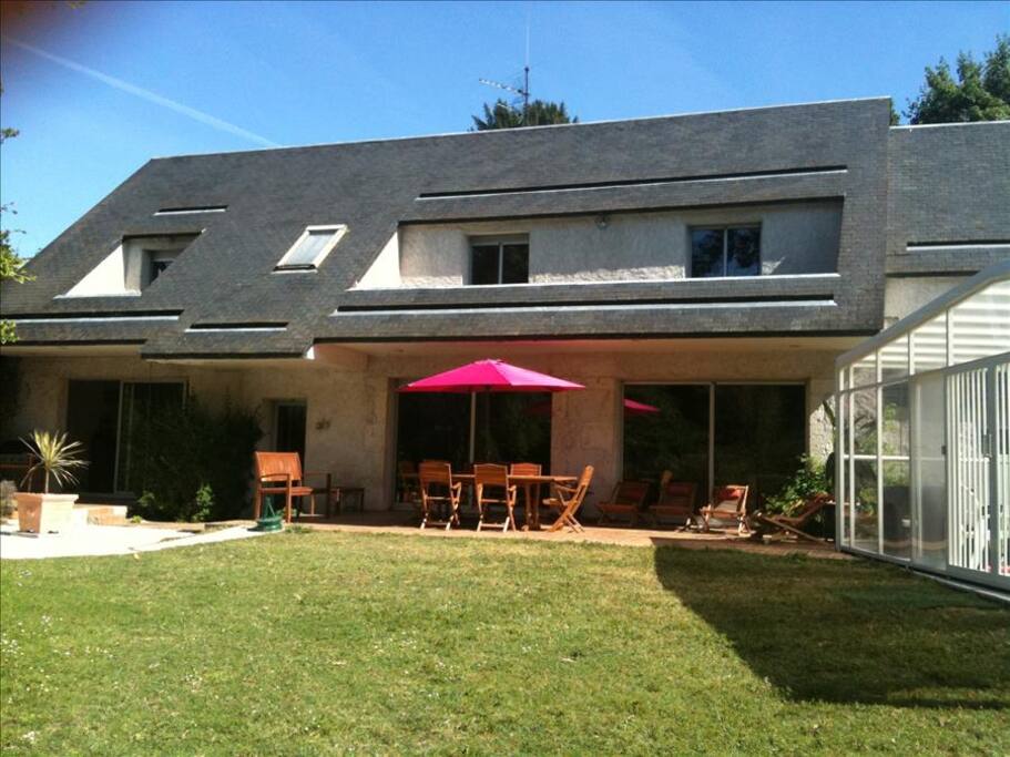 Big terrace to enjoy meals outside and sunbathing