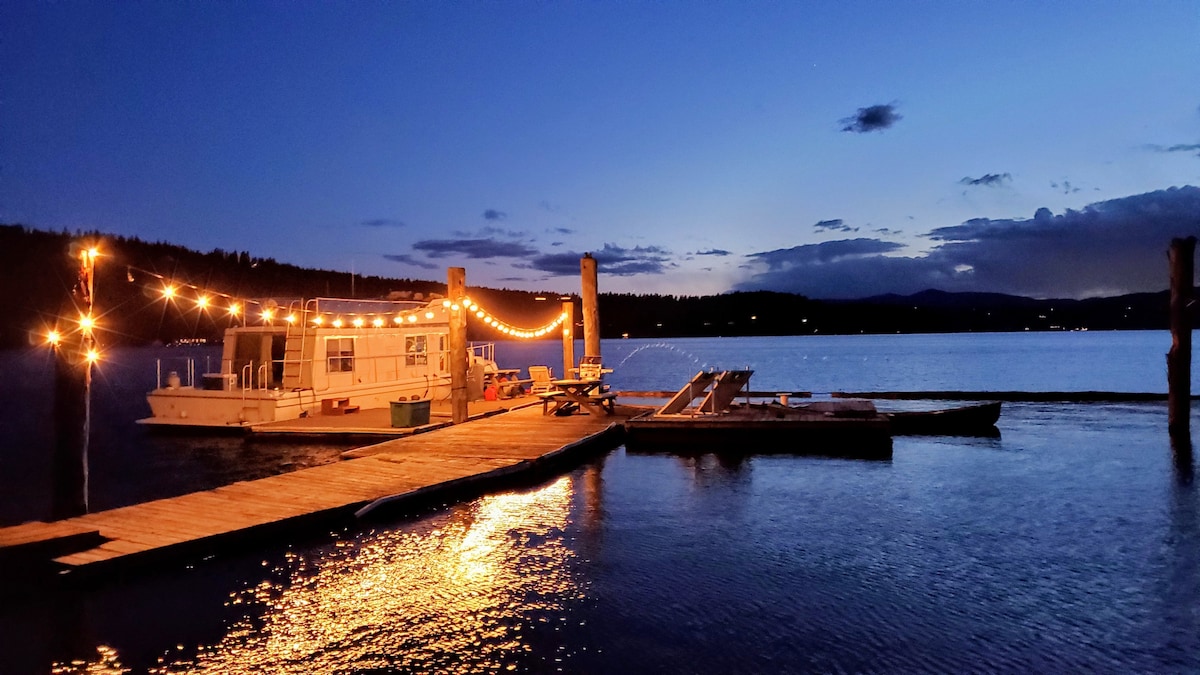 10 Best Airbnb Houseboats In The USA Updated 2024 Trip101