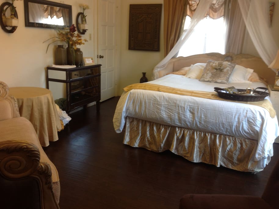 Another view of Suite.