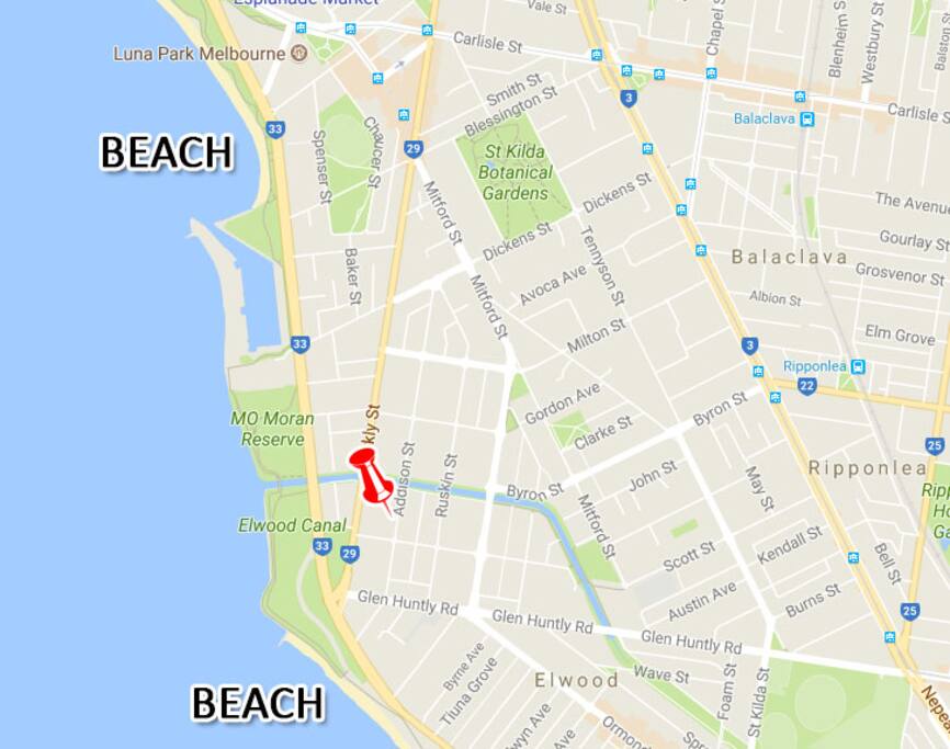 Incredible location. Steps from the beach, st kilda nightlife and public transport. 10 minute drive into the CBD.