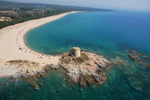 Popular Airbnb listing: Nonna Garau's House (IUN P2507) in Bari Sardo
