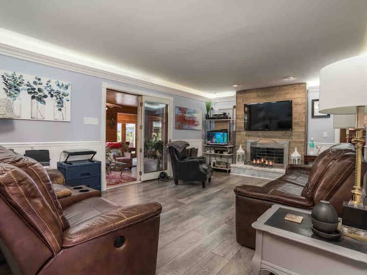 Poconoasis Spacious House / Jim Thorpe - Lehighton